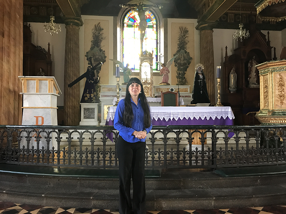 Canto de funerales Ministerio de Silvia Rodriguez